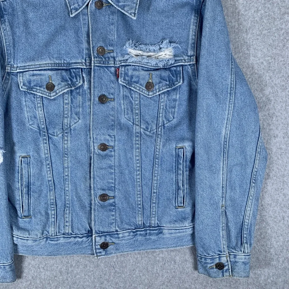 Levi's Trucker Jacket Mens Small Blue Distressed Denim Light Wash WaterLess